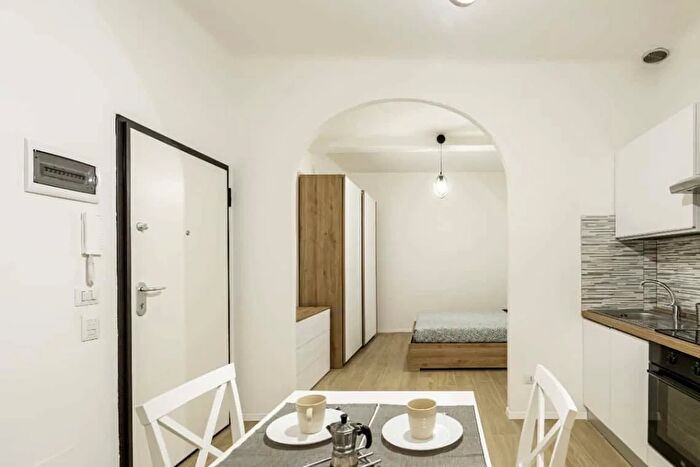 Appartamento monolocale in affitto in Via dellOro, Bologna