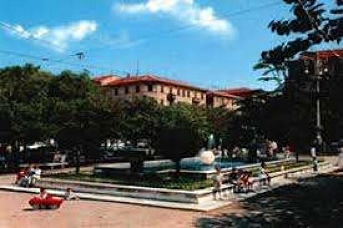 Appartamento quadrilocale in vendita in Via Trieste, Ancona