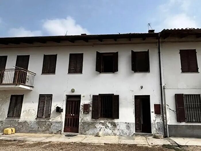 Casa quadrilocale in vendita in San Damiano D'Asti