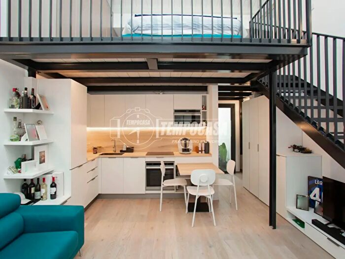 Appartamento bilocale in vendita in Via Bullona, Milano