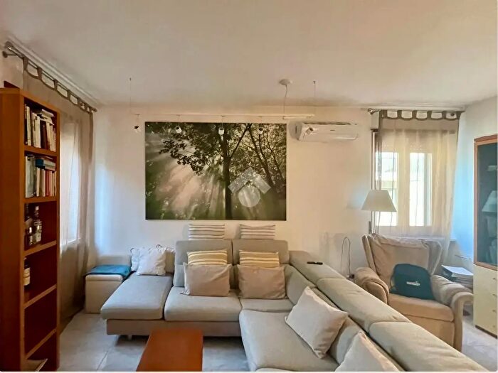 Casa quadrilocale in vendita in Via M G Deledda, Zevio