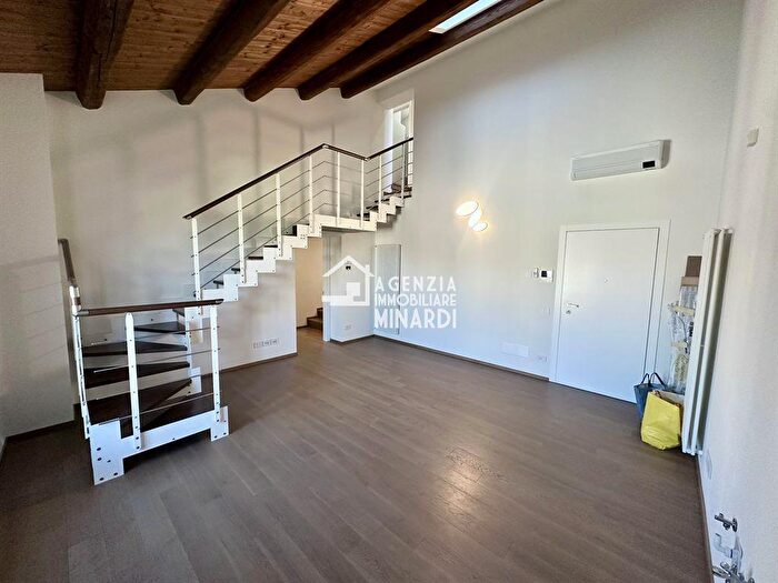 Appartamento trilocale in vendita in Via Naviglio, Faenza