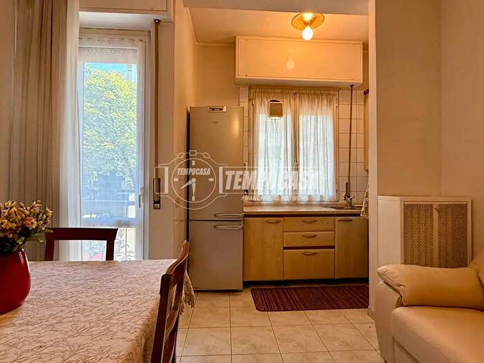 Appartamento bilocale in vendita in Via Felice Cavallotti, Cologno Monzese