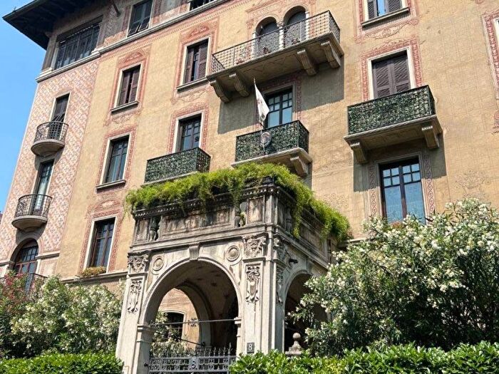 Appartamento bilocale in affitto in Via degli Olivetani, San Vittore, Milano