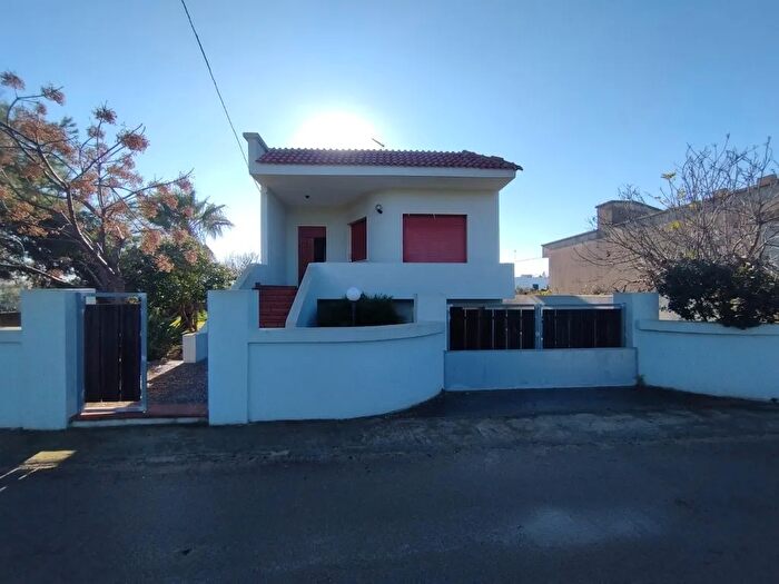 Casa quadrilocale in vendita in Posto Rosso, Alliste