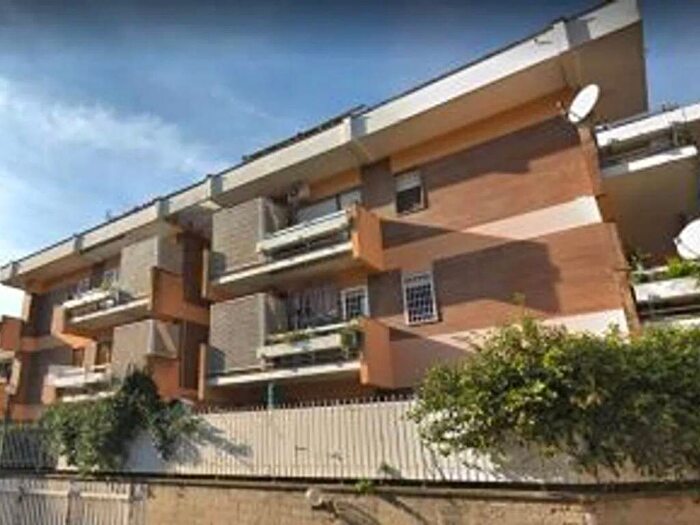 Appartamento monolocale in affitto in Via Vito Sinisi, Tomba di Nerone, Roma