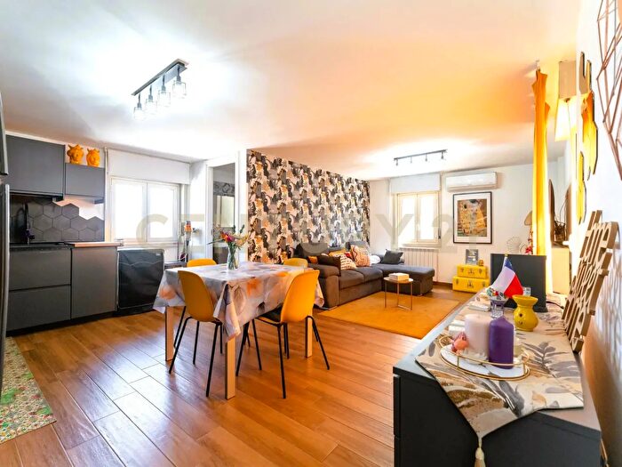 Appartamento trilocale in vendita in Via Mafalda di Savoia, Catania