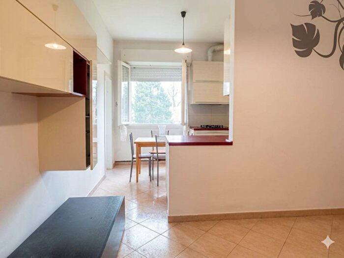 Appartamento trilocale in affitto in Viale Lombardia, Romano Banco, Buccinasco