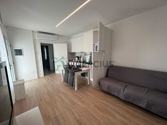 Appartamento in affitto in Via Benvenuto Cellini, Jesolo Paese, Jesolo