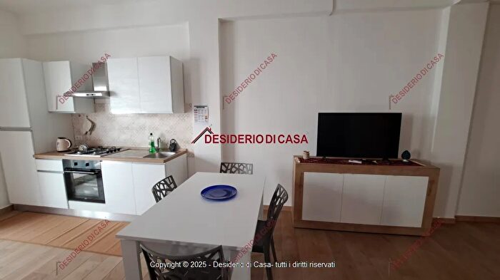 Appartamento trilocale in affitto in Via Giuseppe Avellone Partinico Pa Italia, Partinico