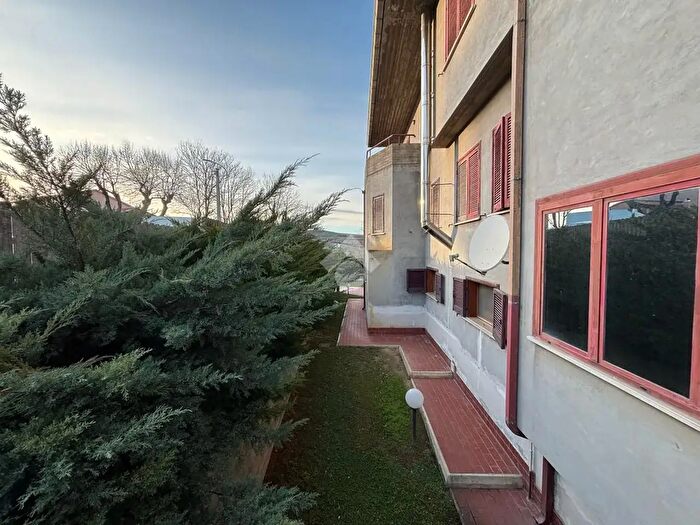 Appartamento in vendita in Via Giuseppe De Vincenzi, Notaresco