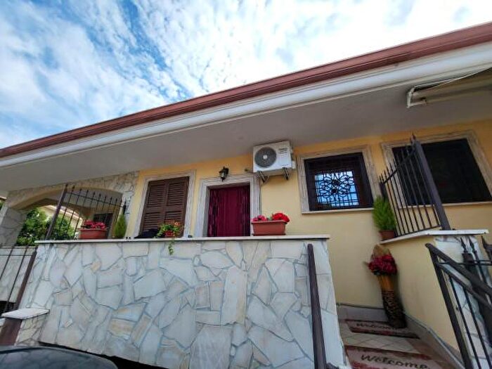 Casa con 5 locali in vendita in Via Trento, Guidonia Montecelio