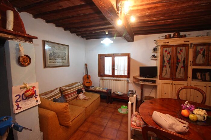 Appartamento quadrilocale in vendita in Siena