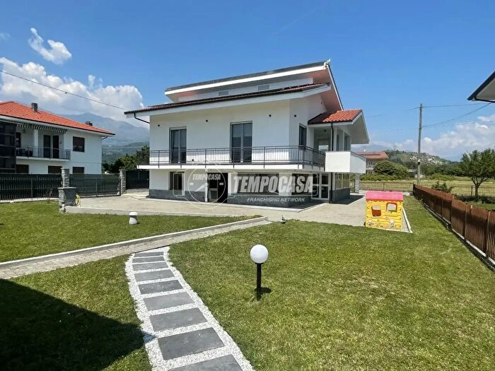 Casa con 6 locali in vendita in Case Spina, Castellamonte