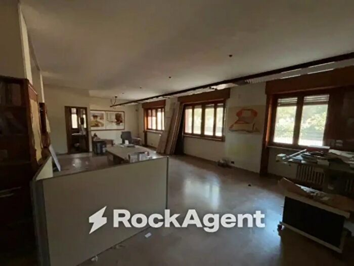 Appartamento con 5 locali in vendita in Via Vincenzo Gioberti, Foggia