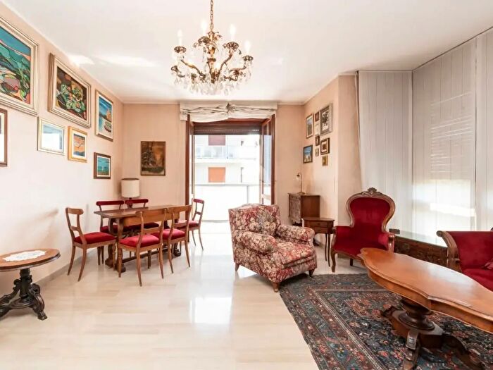 Appartamento quadrilocale in vendita in Corso Lodi, Milano