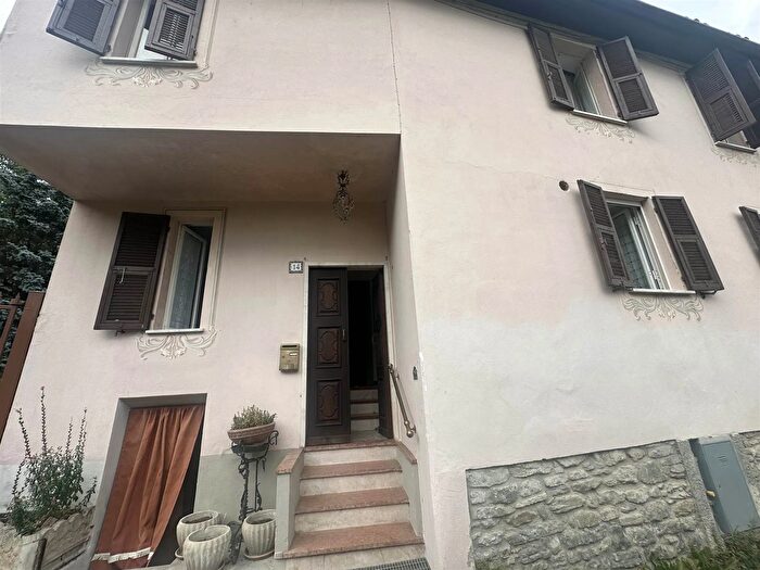 Casa con 6 locali in vendita in Novi Via Verdi Arquata Scrivia Tortona Lcitalia, Garbagna