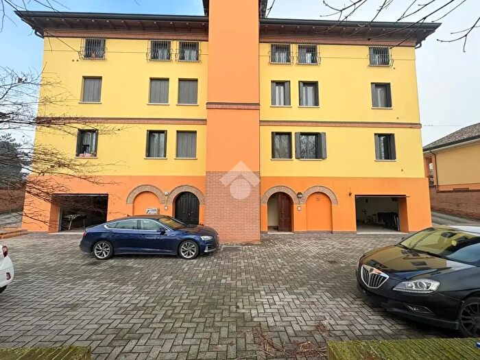 Appartamento quadrilocale in vendita in Via Staffola, Guastalla