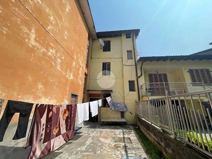 Casa quadrilocale in vendita in Via XXIV Maggio, Casazza