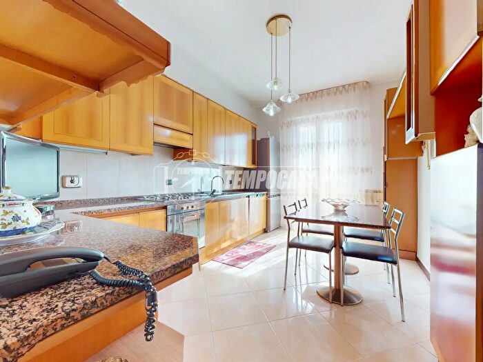 Appartamento quadrilocale in vendita in Via Lirone, Castel Maggiore