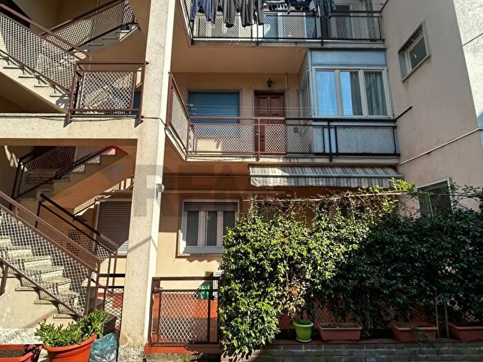 Appartamento trilocale in vendita in Via Castagna, Viggiu