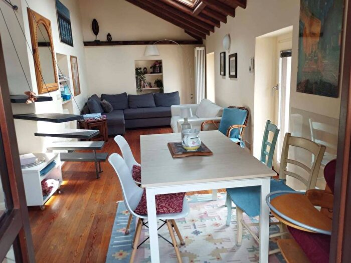 Appartamento monolocale in affitto in Via Castello, Pognana Lario
