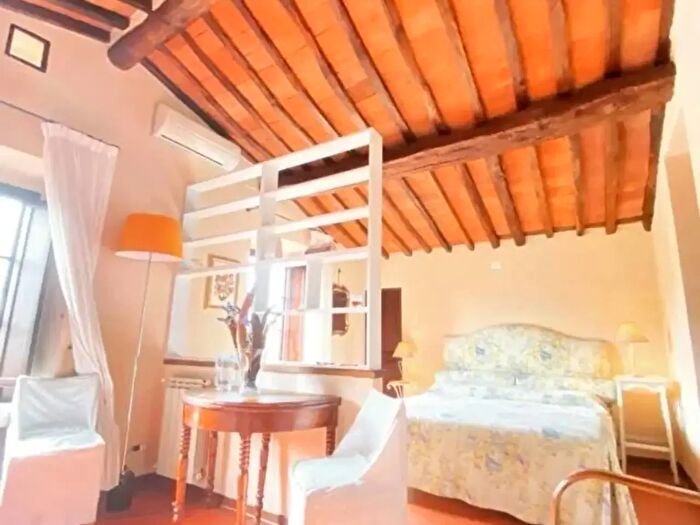 Appartamento trilocale in affitto in della Santissima Annunziata, Lucca