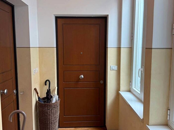 Casa bilocale in affitto in Via di Torre Bianca, Borgo Teresiano, Trieste