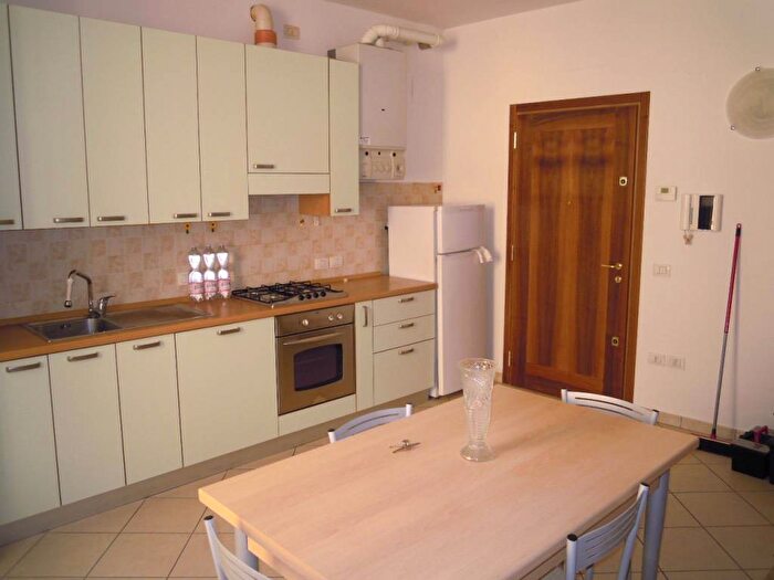 Appartamento monolocale in affitto in Corso Giuseppe Garibaldi, Centro Storico, Forlì
