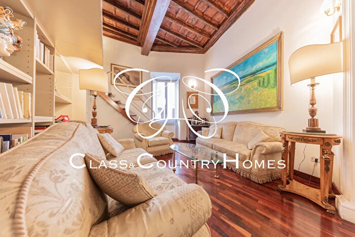 Appartamento quadrilocale in affitto in Via di Panico, Roma