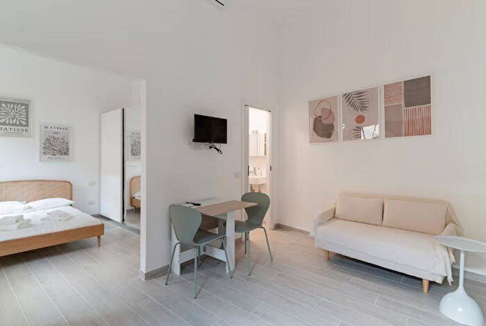 Appartamento monolocale in affitto in Via Varesina, Certosa, Milano