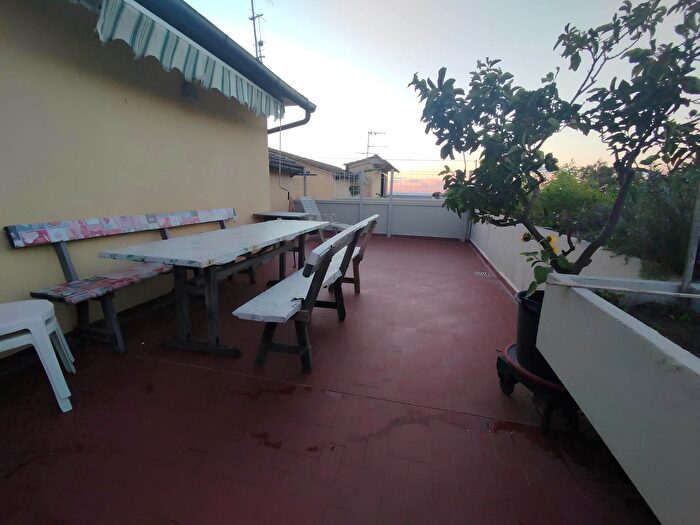 Appartamento trilocale in vendita in Livorno