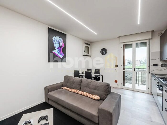 Appartamento bilocale in vendita in Via Umberto Nobile, Reggio Emilia