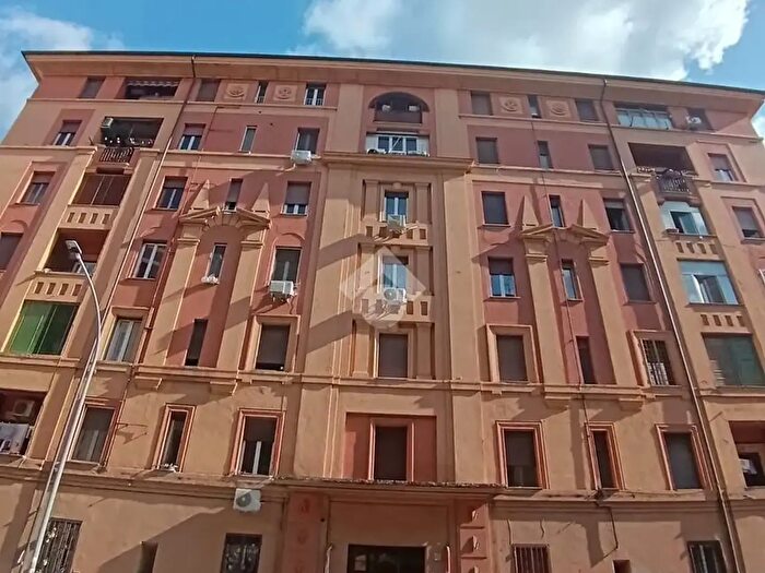 Appartamento bilocale in vendita in Via Amico da Venafro, Roma