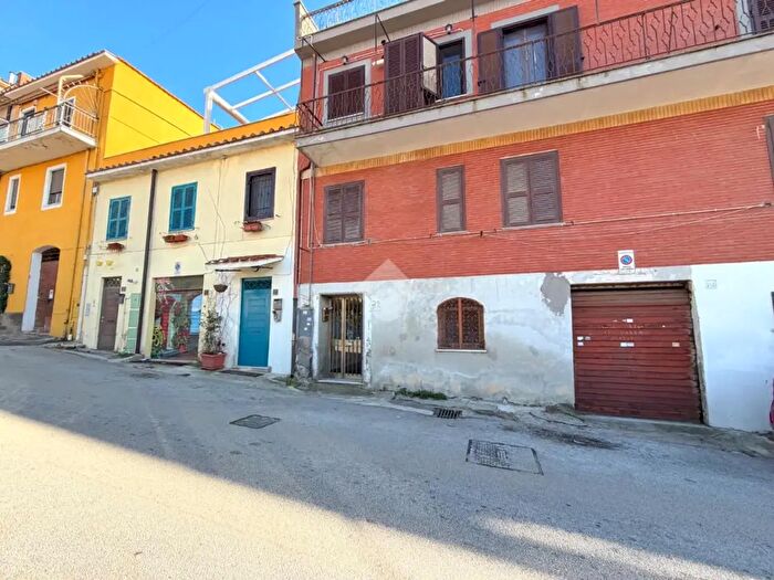 Appartamento bilocale in vendita in Via Liguria, Genzano Di Roma