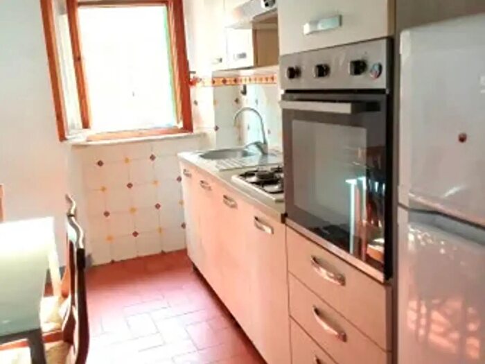 Casa quadrilocale in vendita in Via del Fienilaccio, Calci