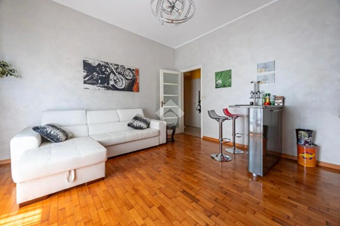 Appartamento quadrilocale in vendita in Via SantAgostino, Chieri