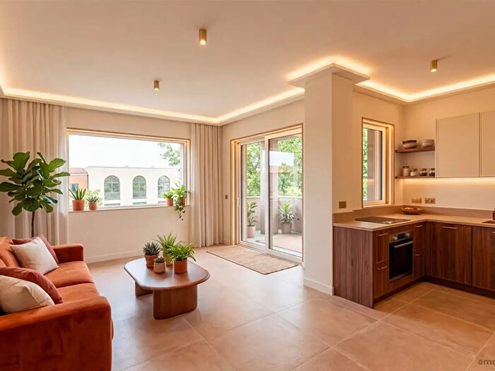 Appartamento con 5 locali in vendita in Via Giardini, Formigine