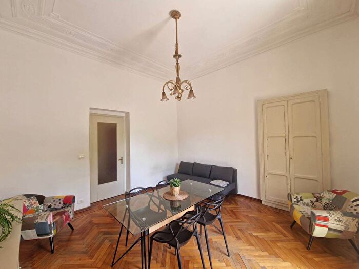 Appartamento quadrilocale in affitto in via Lanfranchi, Gran Madre Crimea, Torino