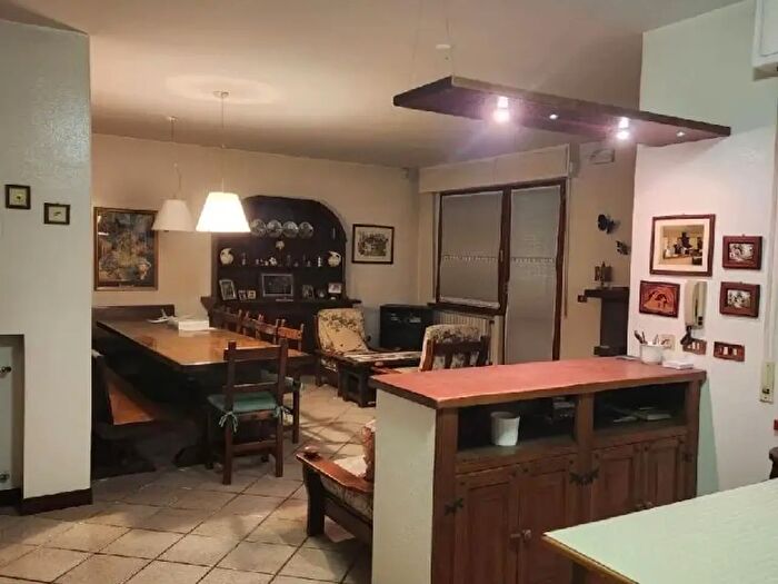 Appartamento quadrilocale in vendita in Brugnetto, Trecastelli