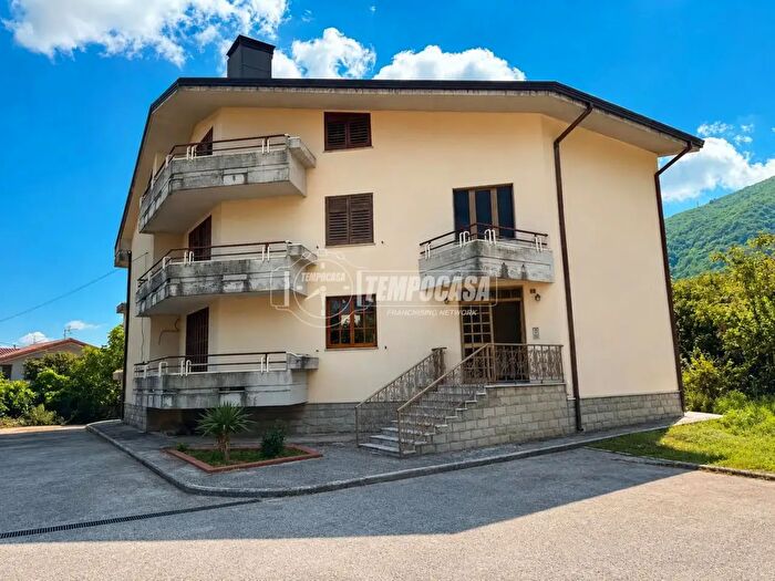 Appartamento quadrilocale in vendita in Via Santa Maria, Monteforte Irpino