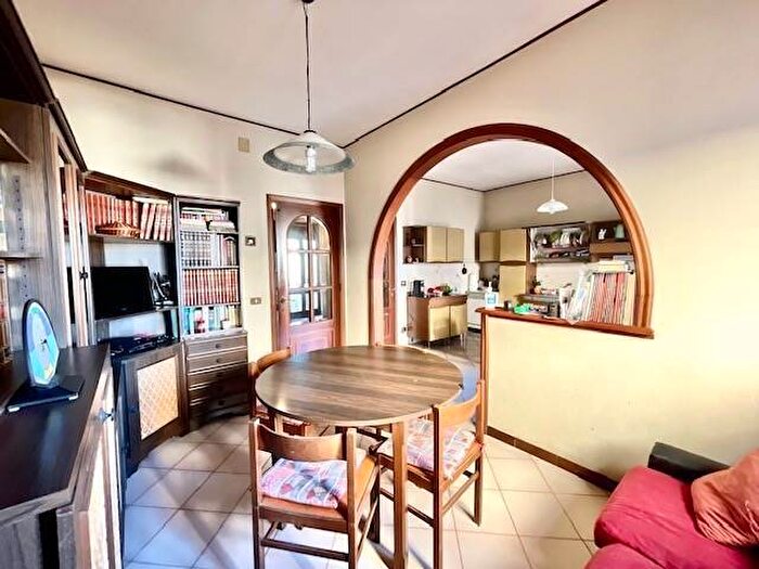 Appartamento con 6 locali in affitto in Catanzaro Lido, Catanzaro