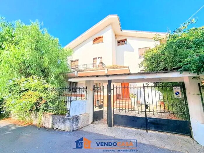 Casa con 6 locali in vendita in Via Giovanni Boccaccio, Loano