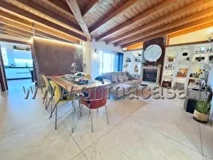 Appartamento con 8 locali in vendita in Cerea