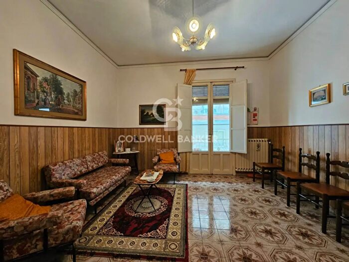 Appartamento con 5 locali in vendita in Via Donato Bramante, Ragusa