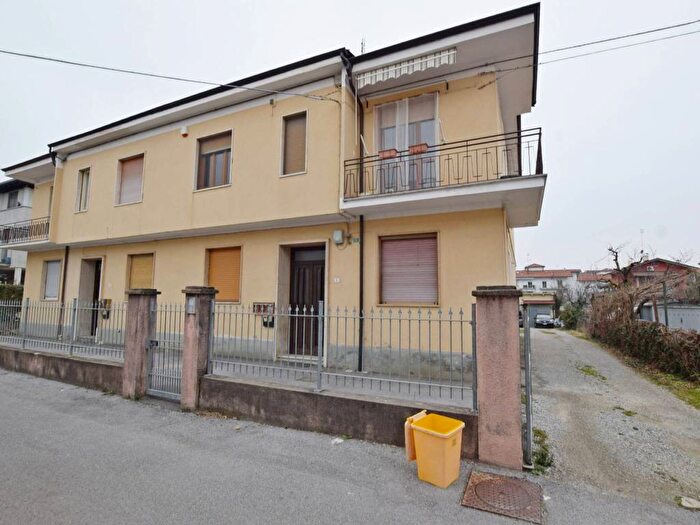 Appartamento bilocale in affitto in Via della Carassona, Ferrone Rocchetto, Mondovì