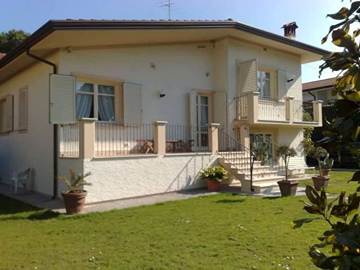 Casa con 5 locali in affitto in Centro, Forte dei Marmi