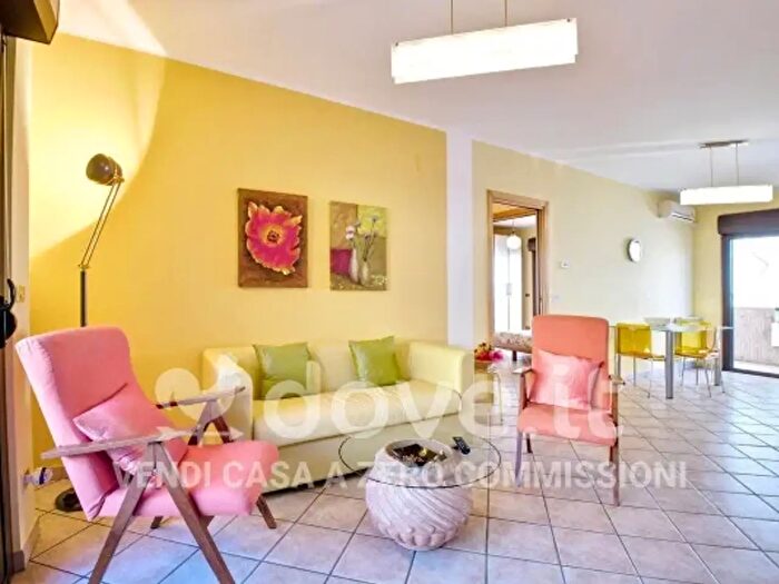 Appartamento trilocale in vendita in Via Carlo Alberto dalla Chiesa, Pescara