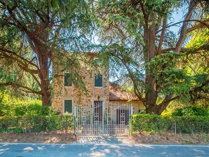 Casa con 8 locali in vendita in Via Angelo Secchi, Bibbiano