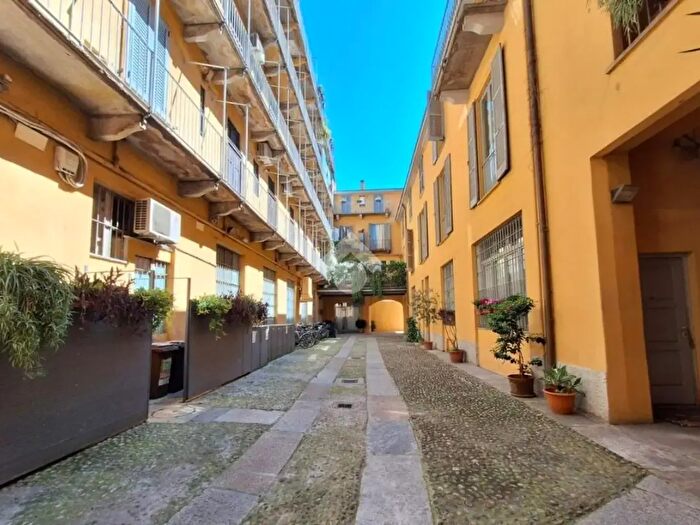 Appartamento bilocale in affitto in Via Orti, Milano